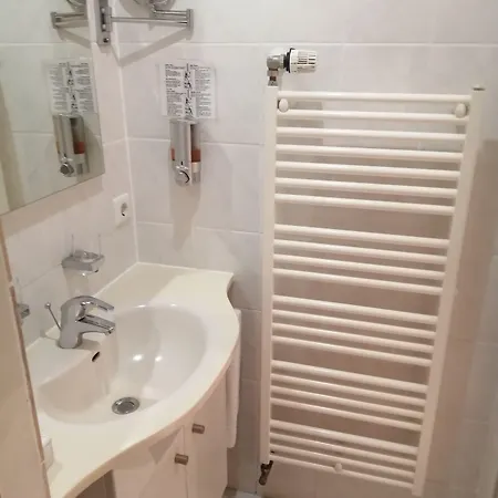 Casa de hóspedes Am Kurpark 3*